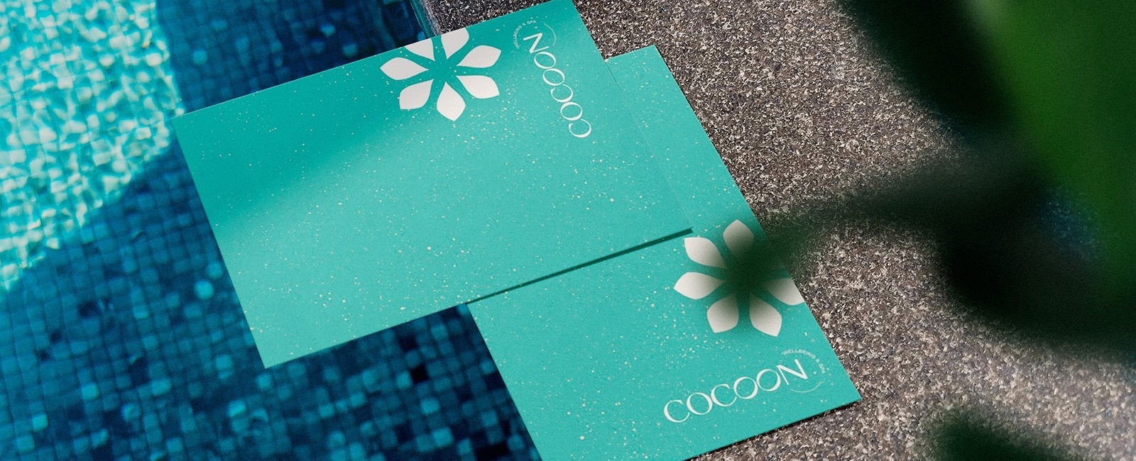 una tarjeta de regalo con la palabra te lo mereces