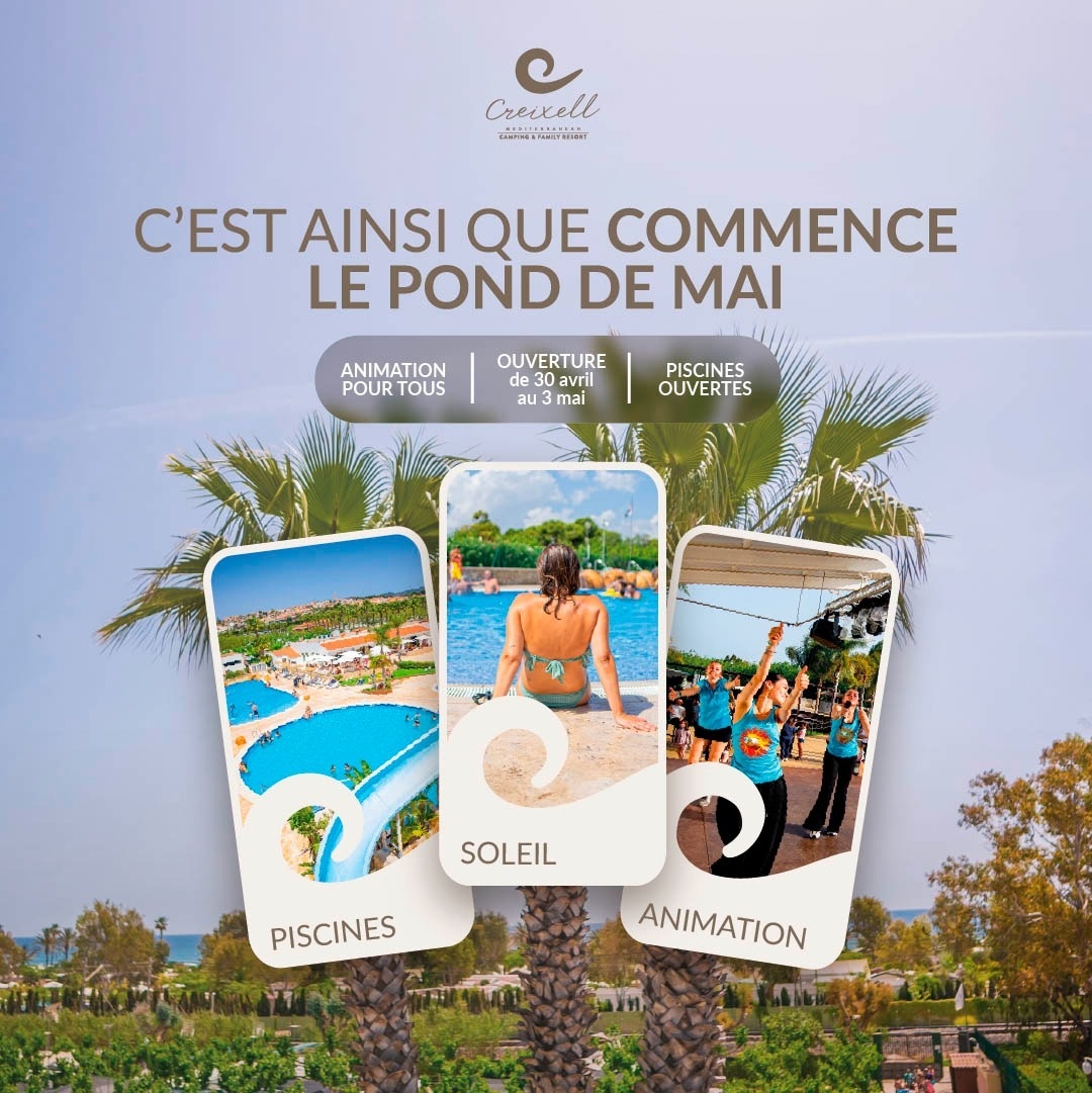 une famille se promène sur la plage tenant la main