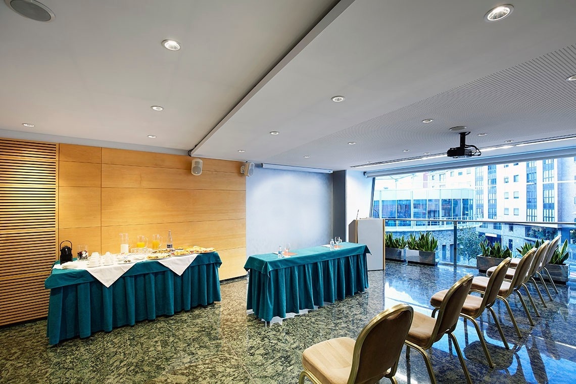 Sala para eventos e reuniões de negócios no Hotel Andorra Fenix