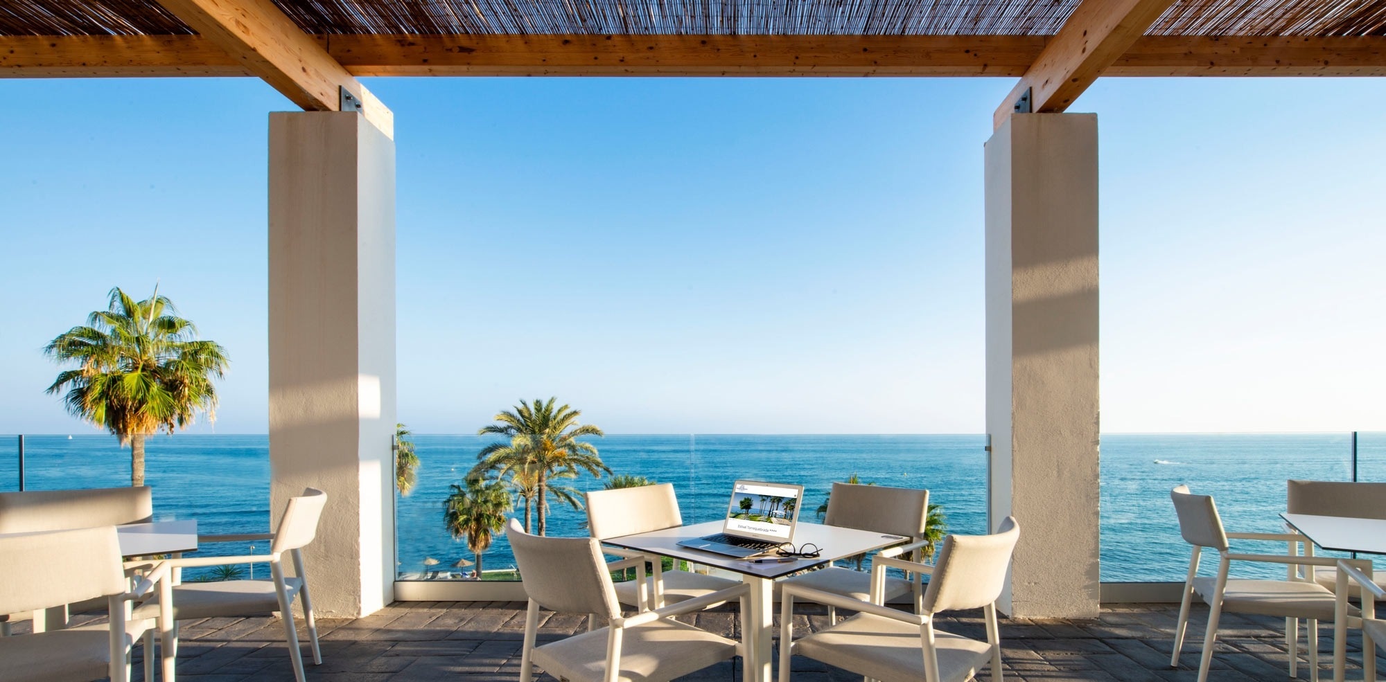 hotel.pictures.0.altText