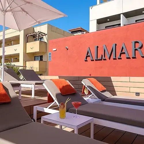 Relax by the pool at Estival Park Almaris, Tarragona. Book your stay directly on the official website.