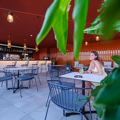 Enjoy a refreshing drink at Estival Park Almaris | Estival Group | Tarragona.