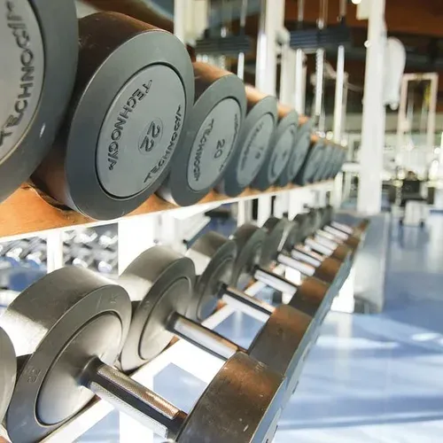Pesas en Hotel Estival Park Marena 4* Superior | Tarragona. Ejercita tu cuerpo.