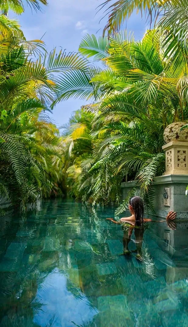 Royal River Luxury Hotel - Schwimmen im Fluss - River Villas