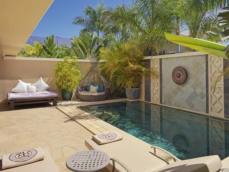 Royal River Luxury Hotel