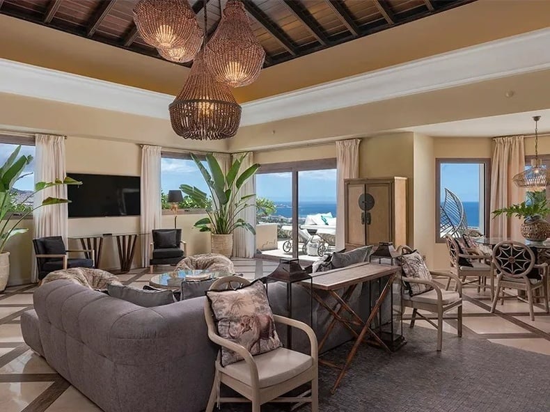 Royal River Luxury Hotel