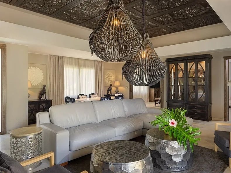 Royal River Luxury Hotel