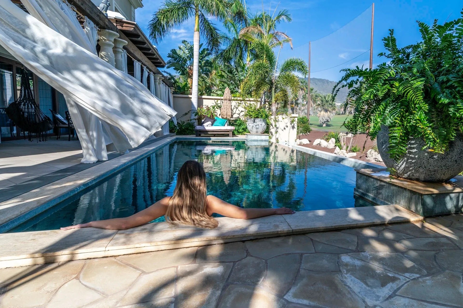 Paradise Grand Pool Villa