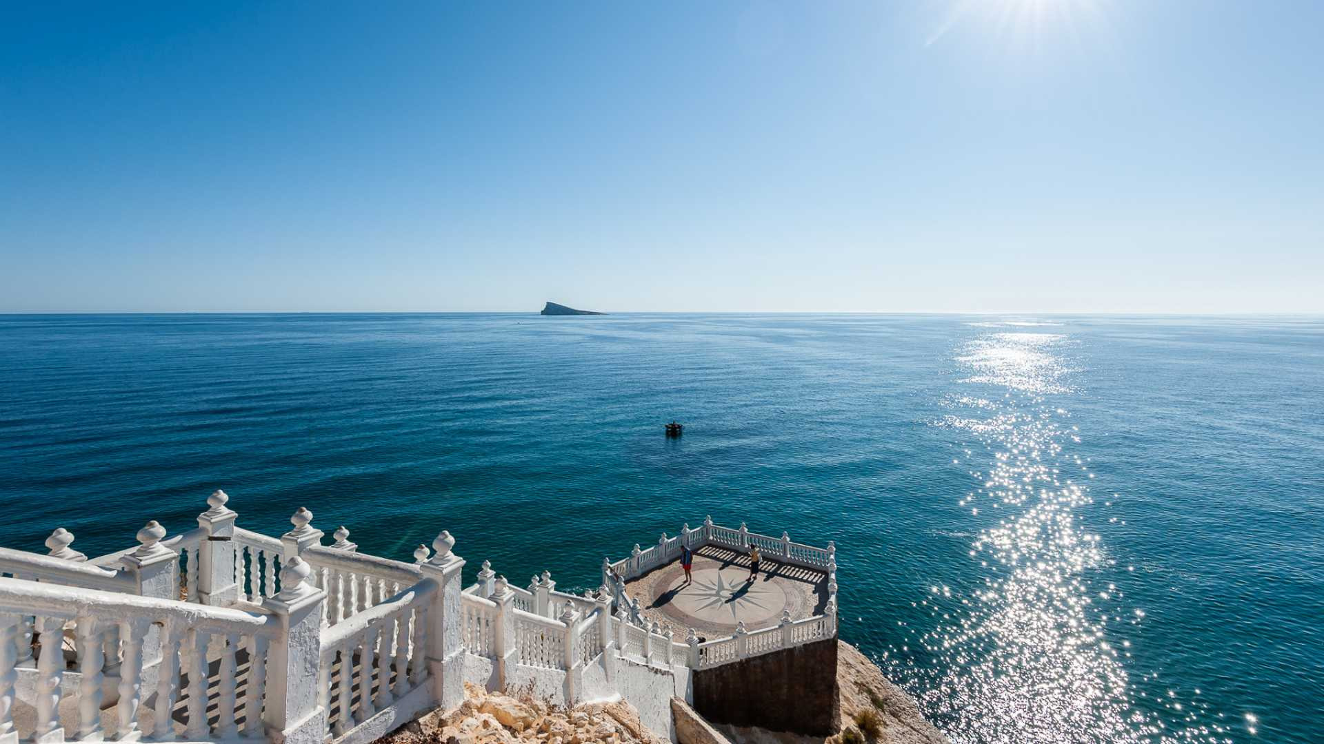 Espectacular mirador al mar Mediterráneo en Benidorm. Dynastic Hotel & SPA