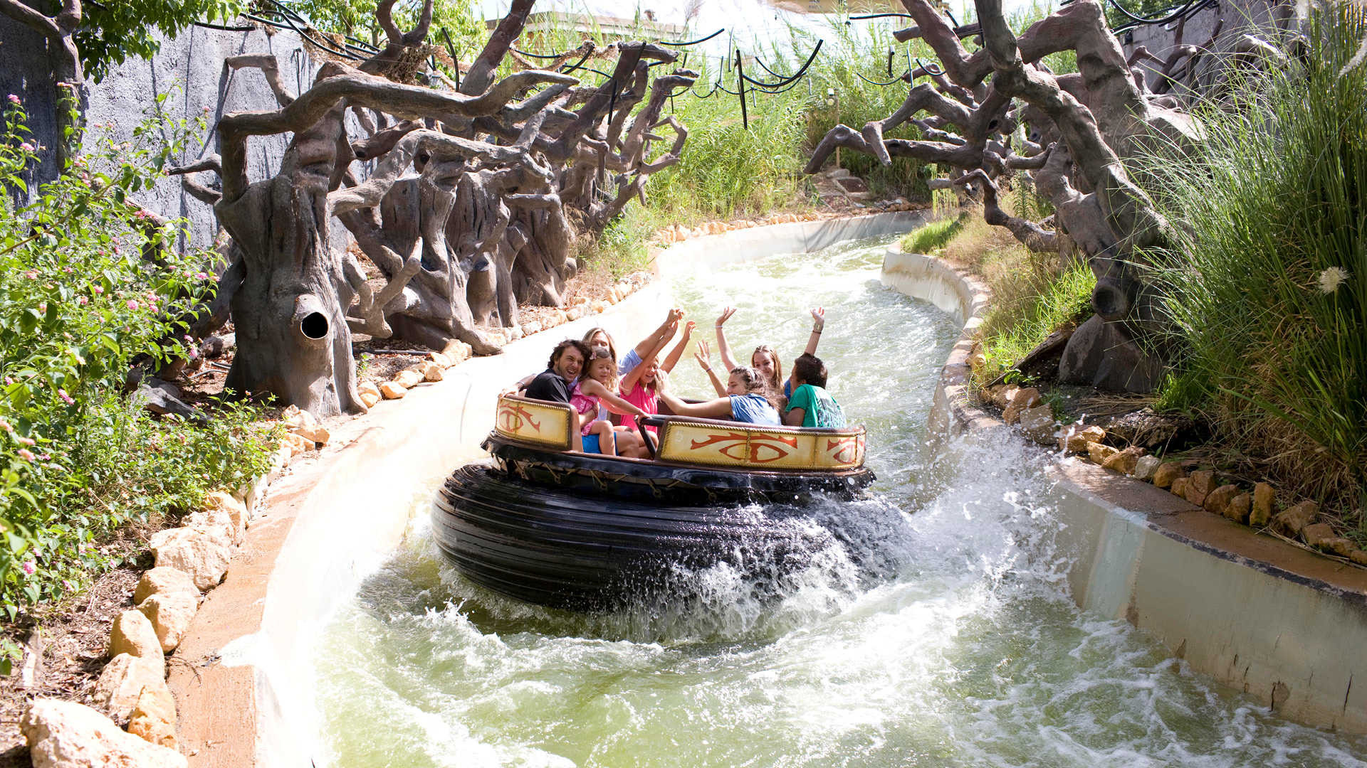 Disfruta de Parques temáticos en tu estancia en Dynastic Hotel & SPA en Benidorm