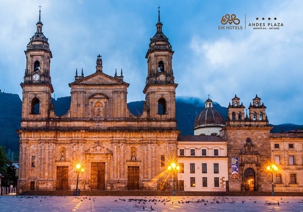 a large building with a sign that says andes plaza