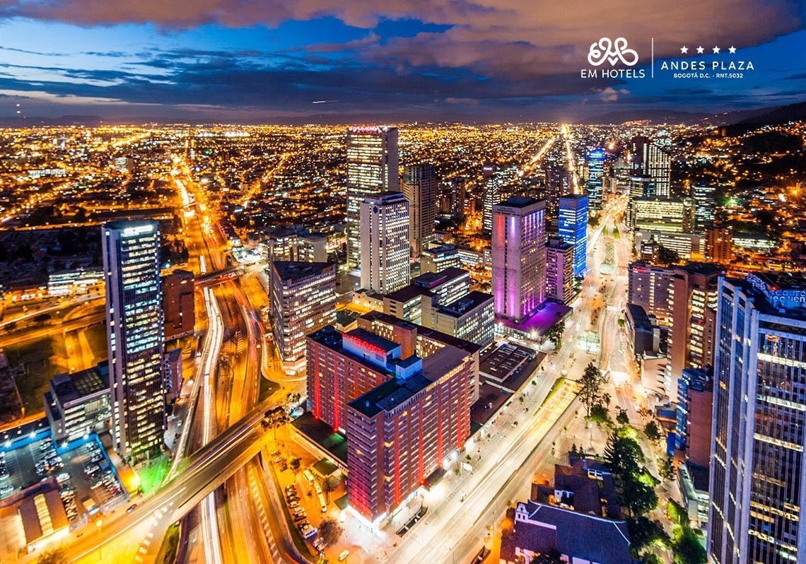 Visão noturna da cidade de Bogotá DC Colômbia