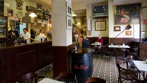 Disfruta de gambas frescas en Epoca Suites: Casa del Gitano.