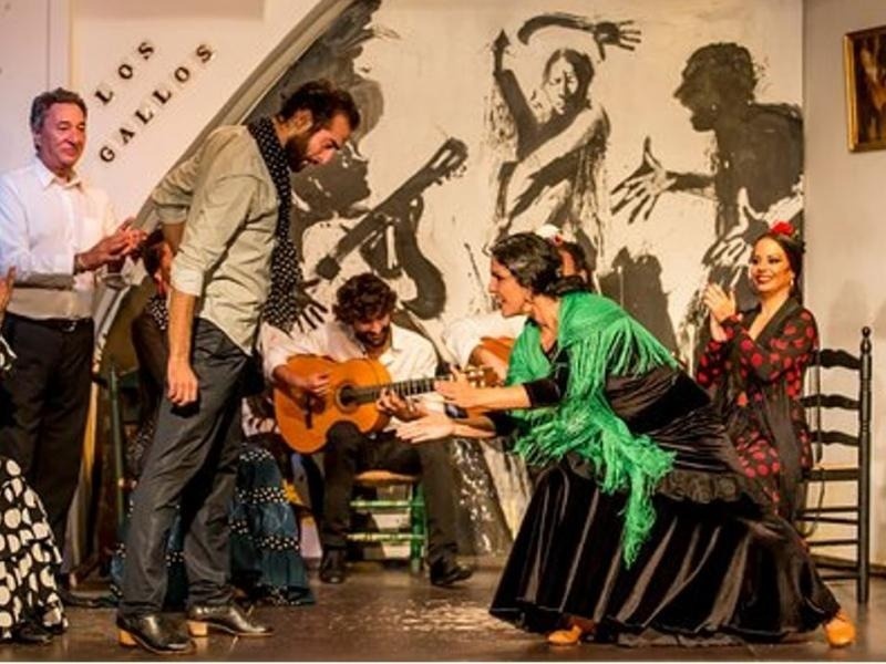 Isla Mágica y actividades acuáticas