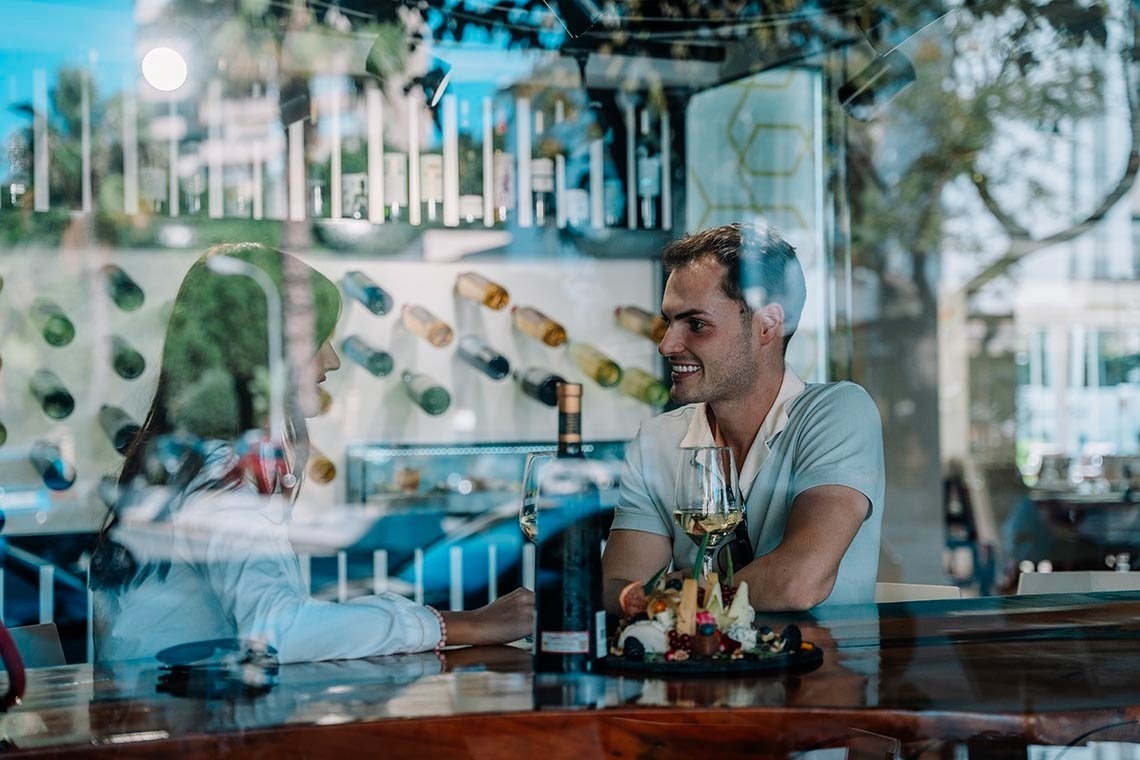 RESTAURANTE Y BAR