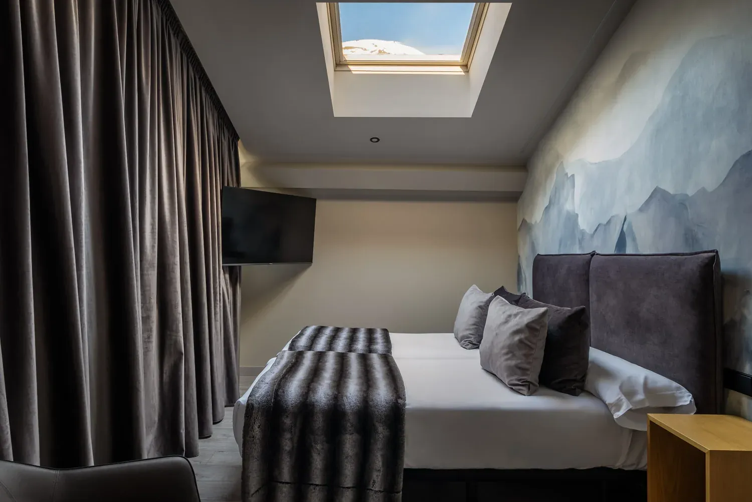 Hotel Caribou