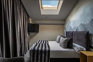 Hotel Caribou