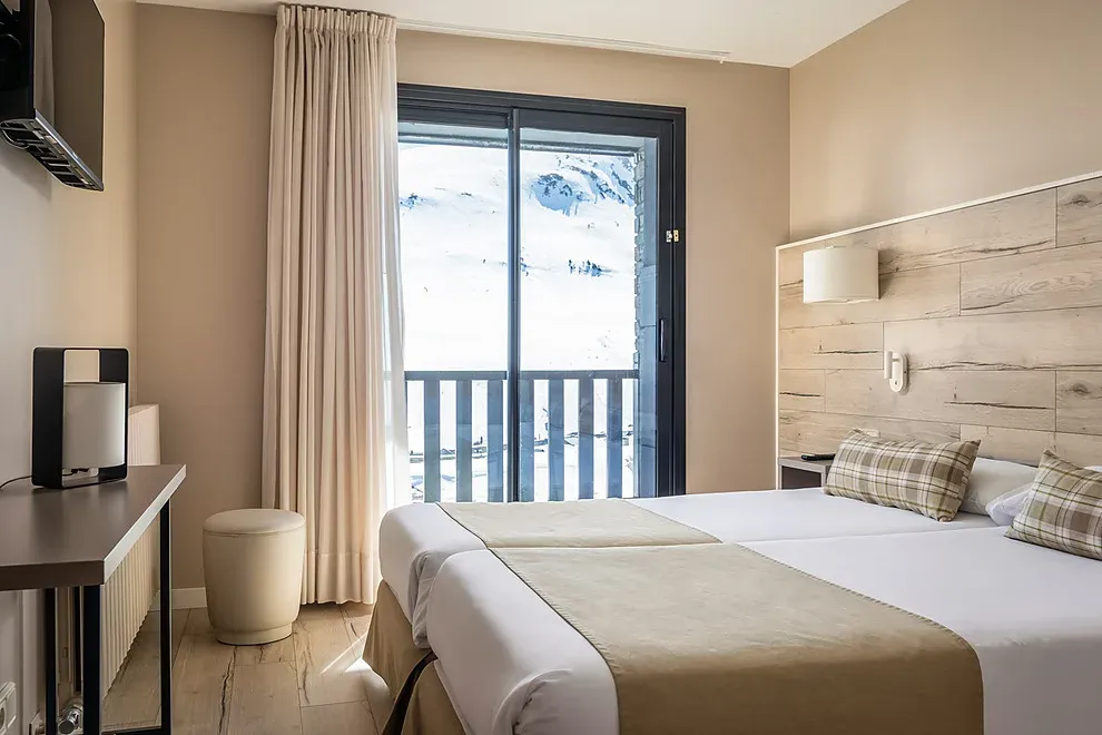 Hotel Caribou
