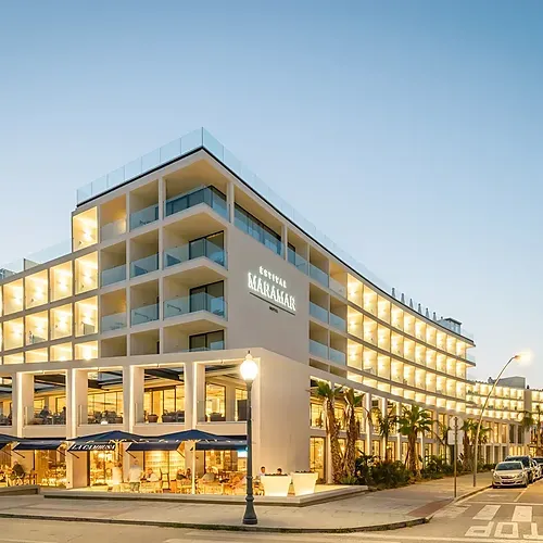 Modernes Hotel Estival Maramar, Tarragona, an der Küste gelegen – Offizielle Website