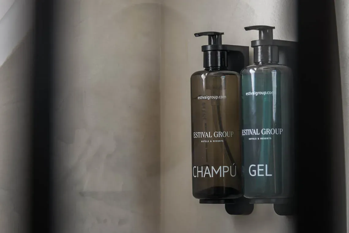 Dispensadors de xampú i gel de bany ESTIVAL: Corporativa.