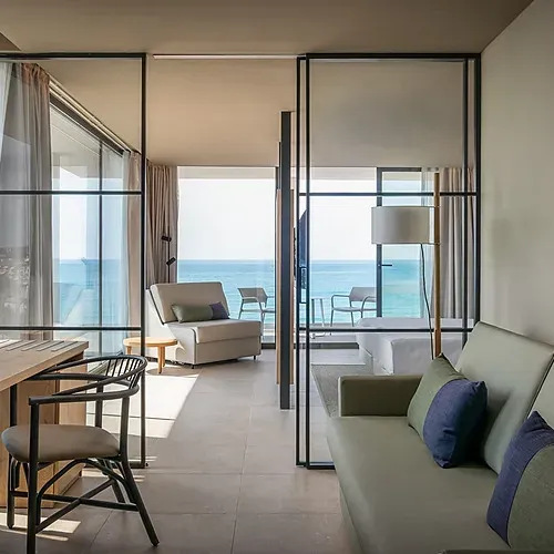 Modernes Hotelzimmer mit Meerblick im Estival Maramar | Estival Group | Tarragona | Offizielle Website