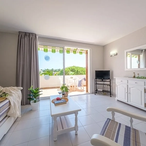 Apartamentos 2/4