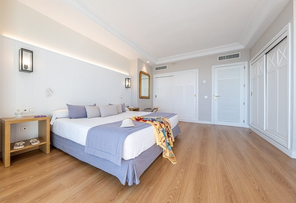 Estival Torrequebrada