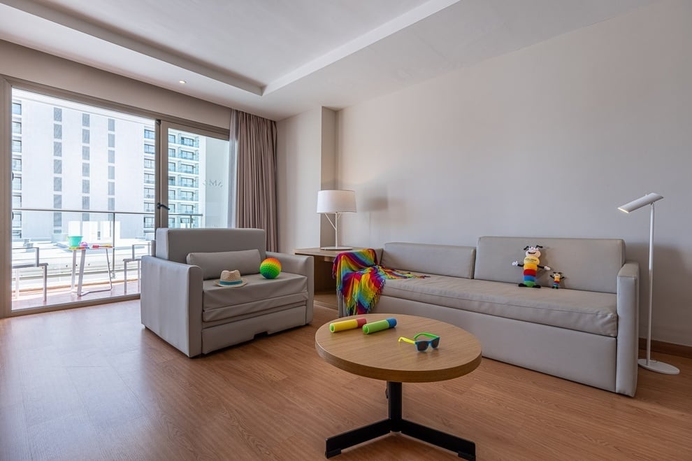 Estival Torrequebrada