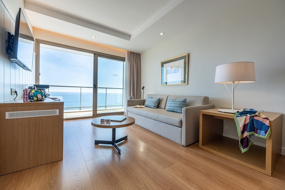 Estival Torrequebrada