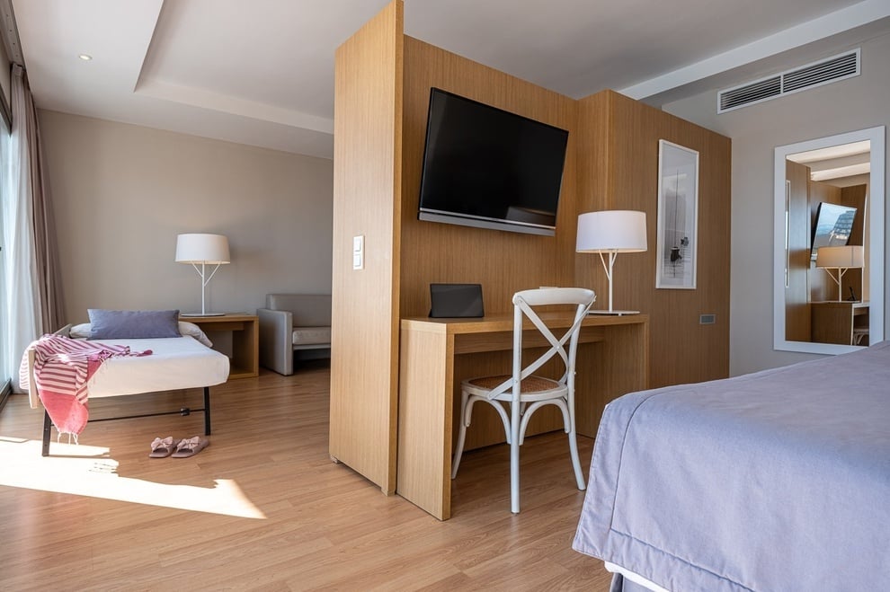 Estival Torrequebrada