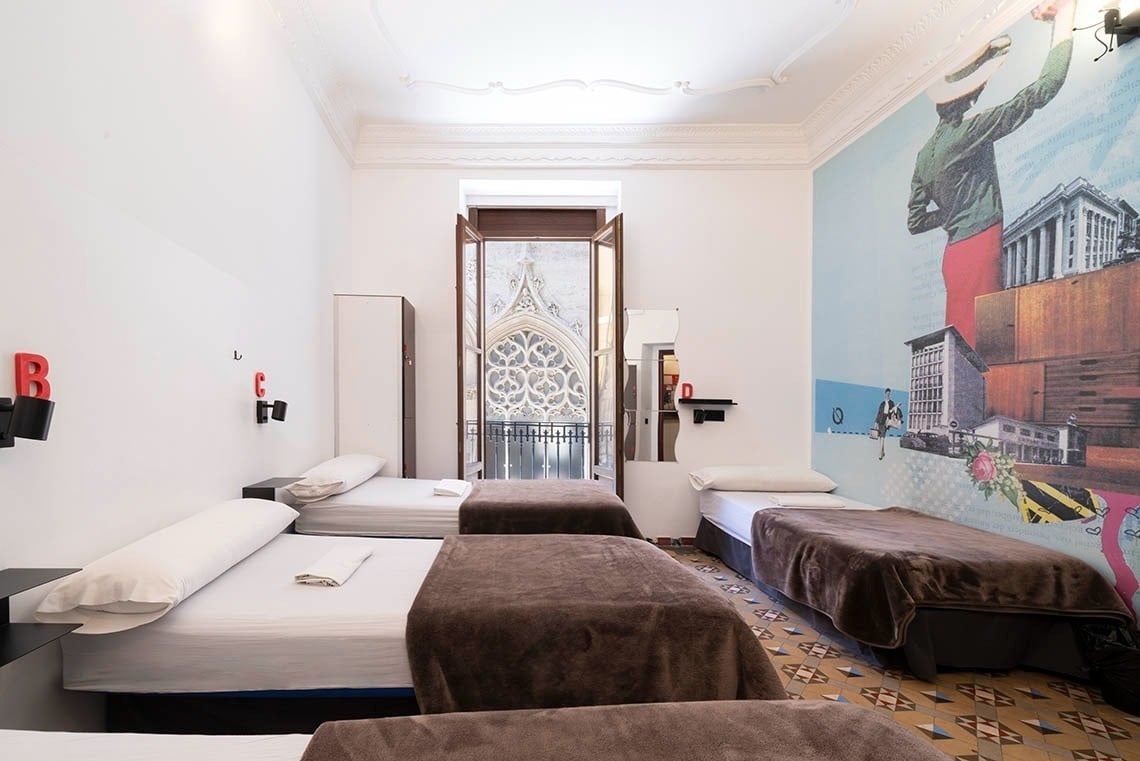 Bunk beds at Hôme Youth Hostel Valencia | Valencia | Official website