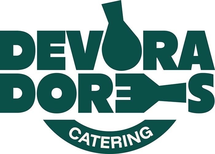 Devoradores Catering logo: Kick back and relax, ideal for corporate events.