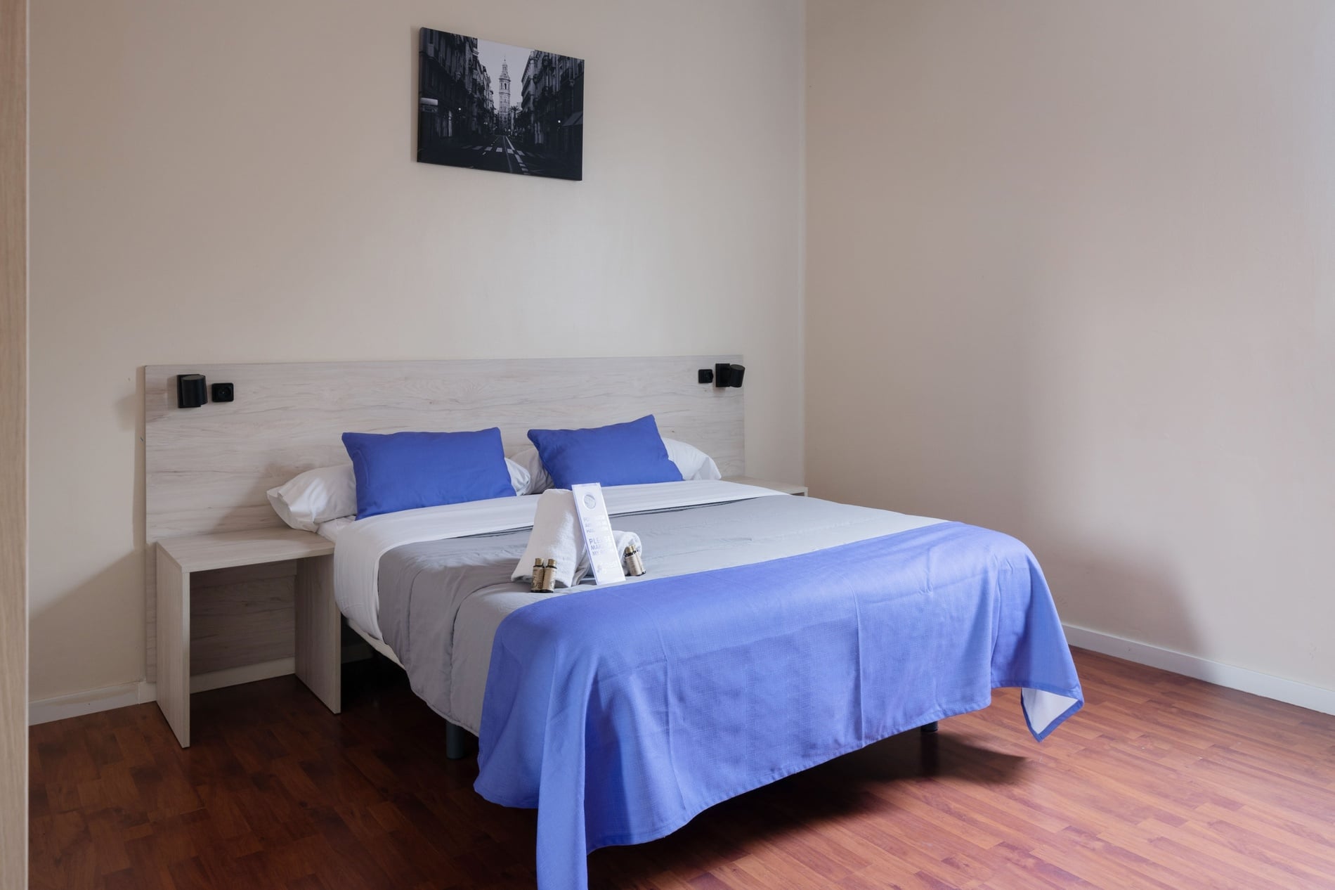 Feet Up Hostels