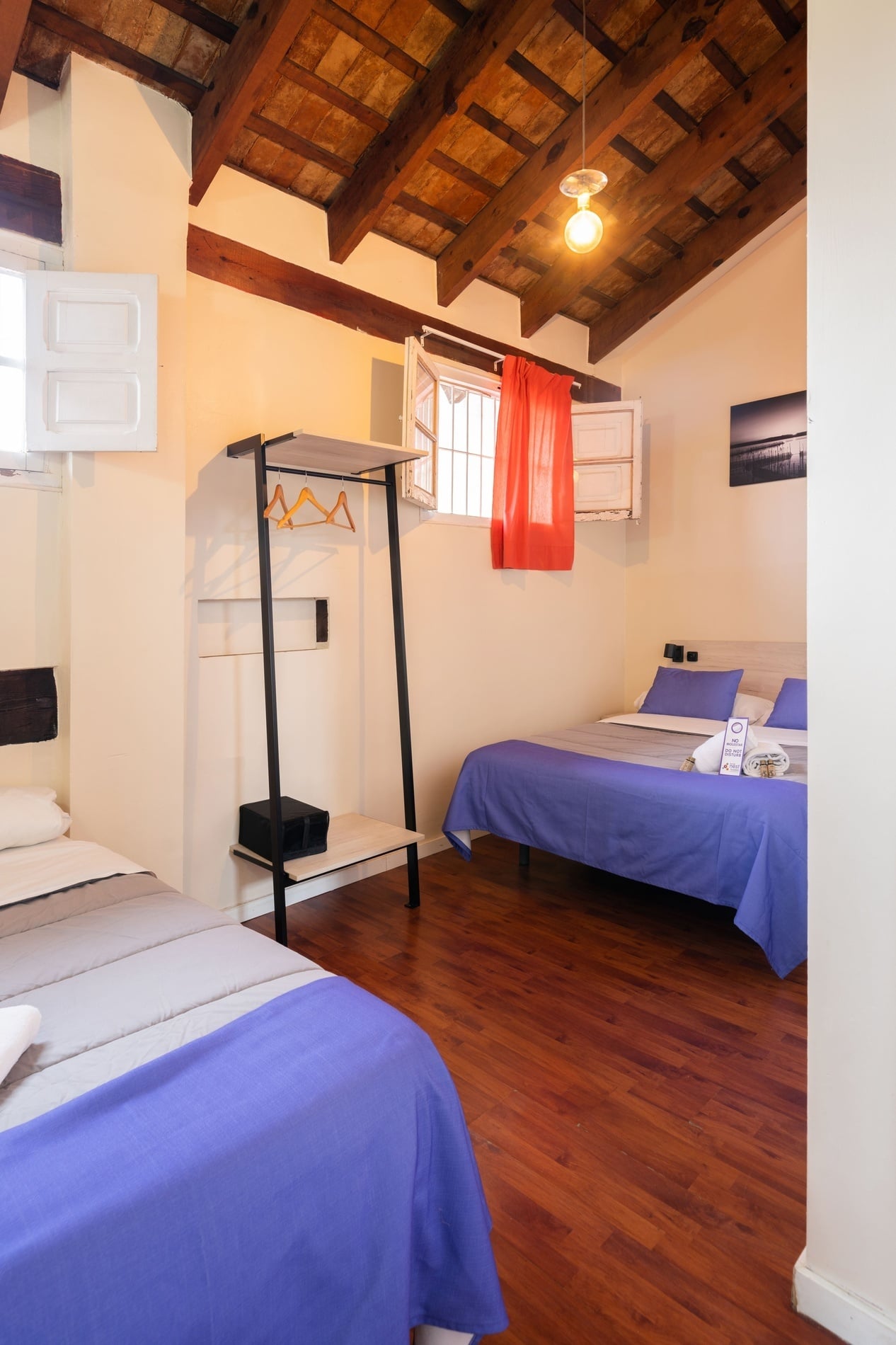 Feet Up Hostels