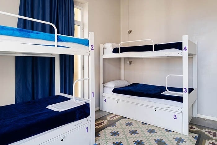 Feet Up Hostels