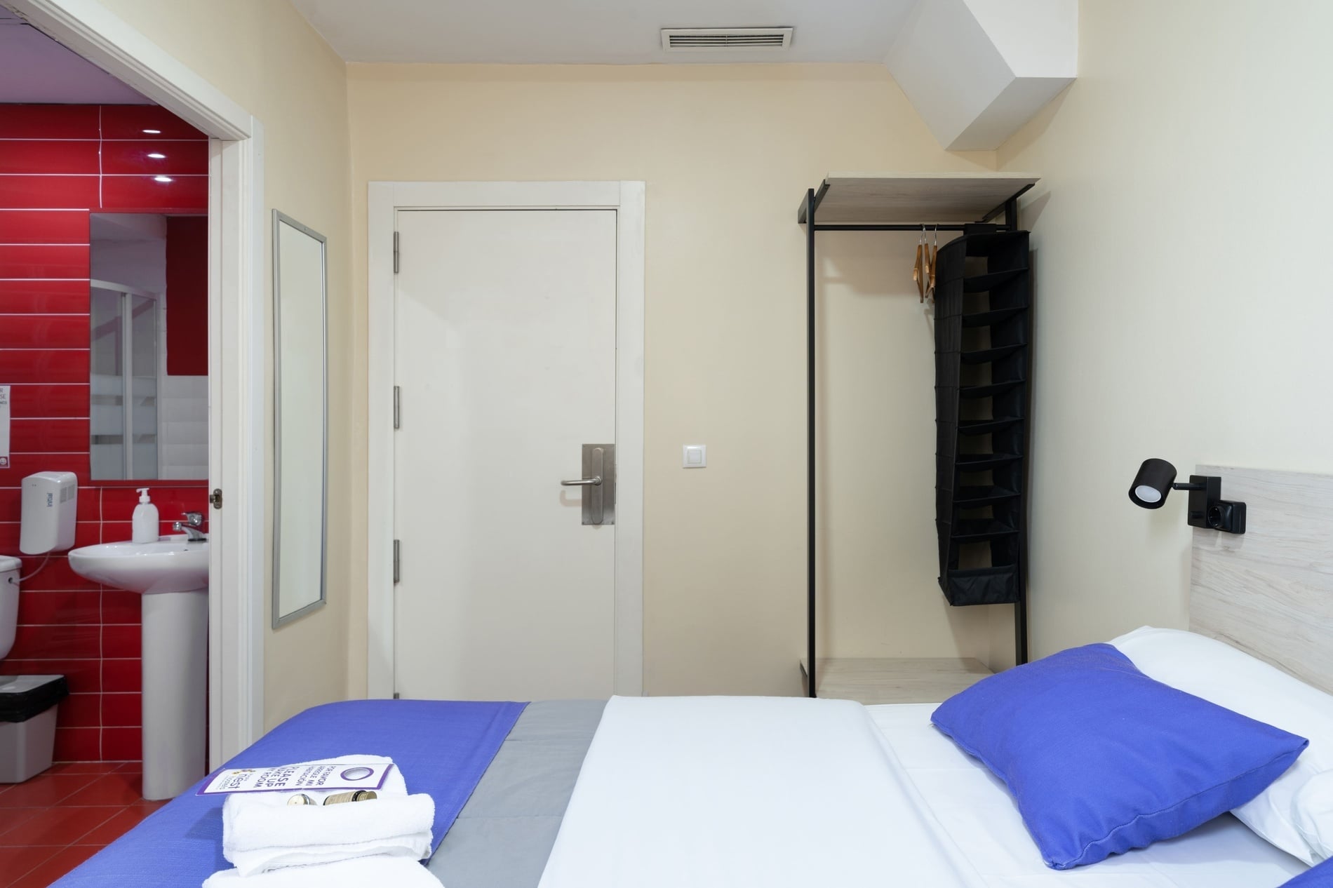Feet Up Hostels