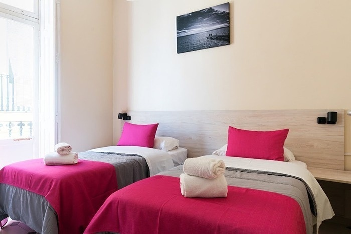 Feet Up Hostels