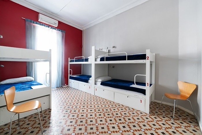 Feet Up Hostels