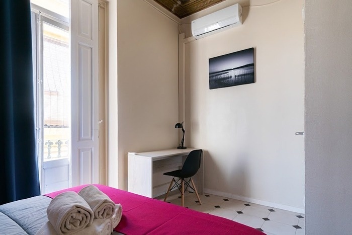 Feet Up Hostels
