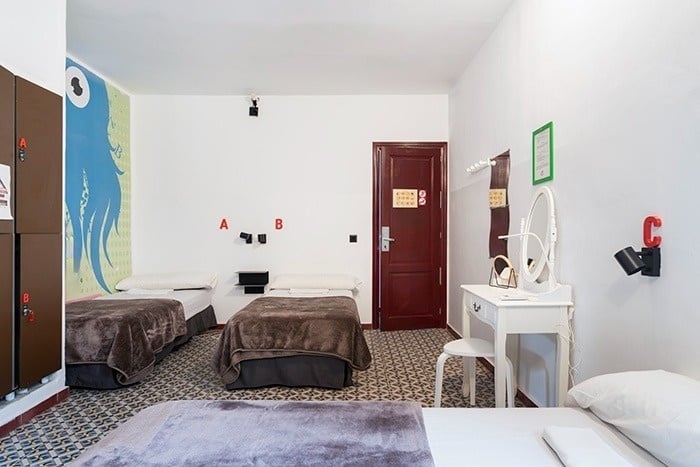 Feet Up Hostels