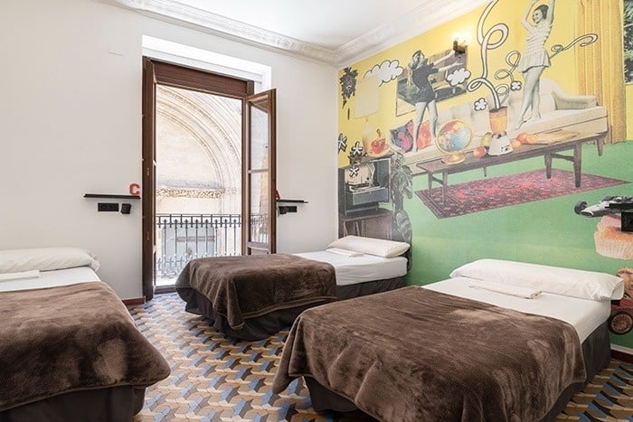 Feet Up Hostels