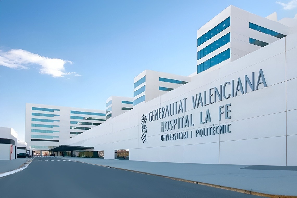 
              Encuentra tu alojamiento perfecto cerca de hospitales