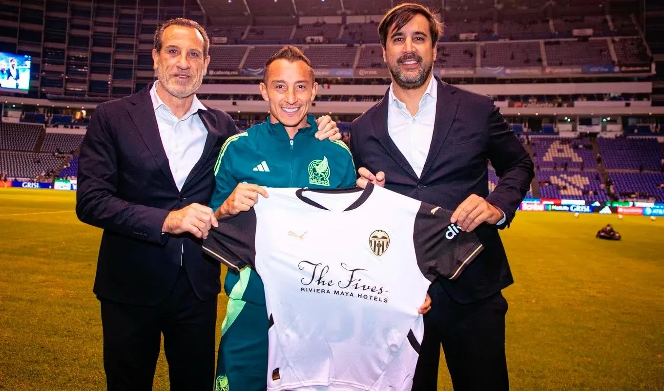 Presentación de camiseta del México vs. Valencia CF en The Fives Hotels & Residences.