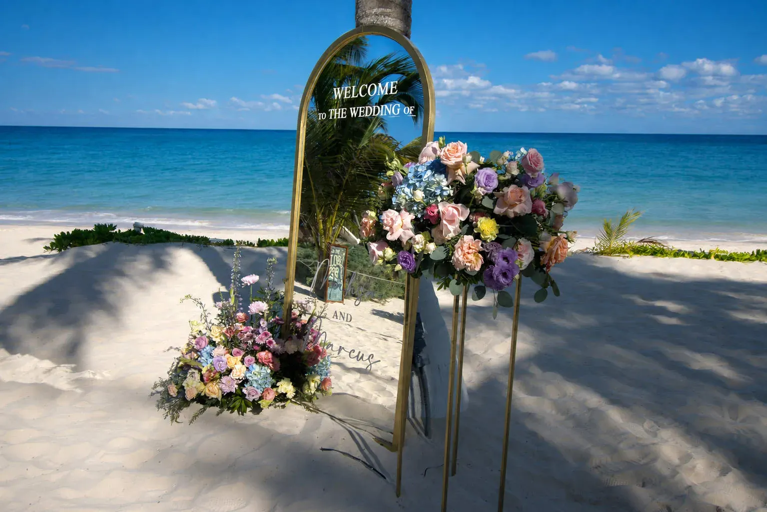 Recepción de boda frente al mar cerca de la playa en Riviera Maya