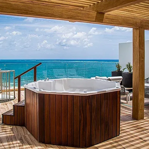 The Fives Corpo terrace with jacuzzi and blue sea views