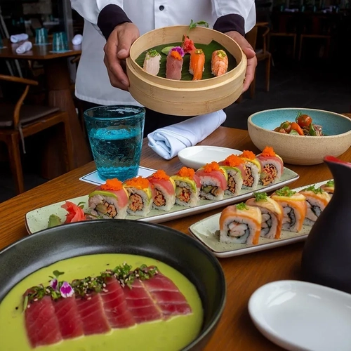 The Fives Hotel: Fresh sushi presentation and gourmet dining.