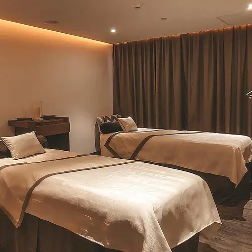 The Fives Corpo: Double spa rooms, perfect for couples' retreats.