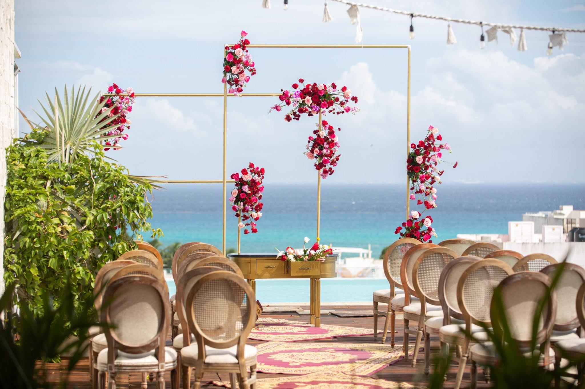 Inspiración de locación de terraza para bodas en The Fives Hotels