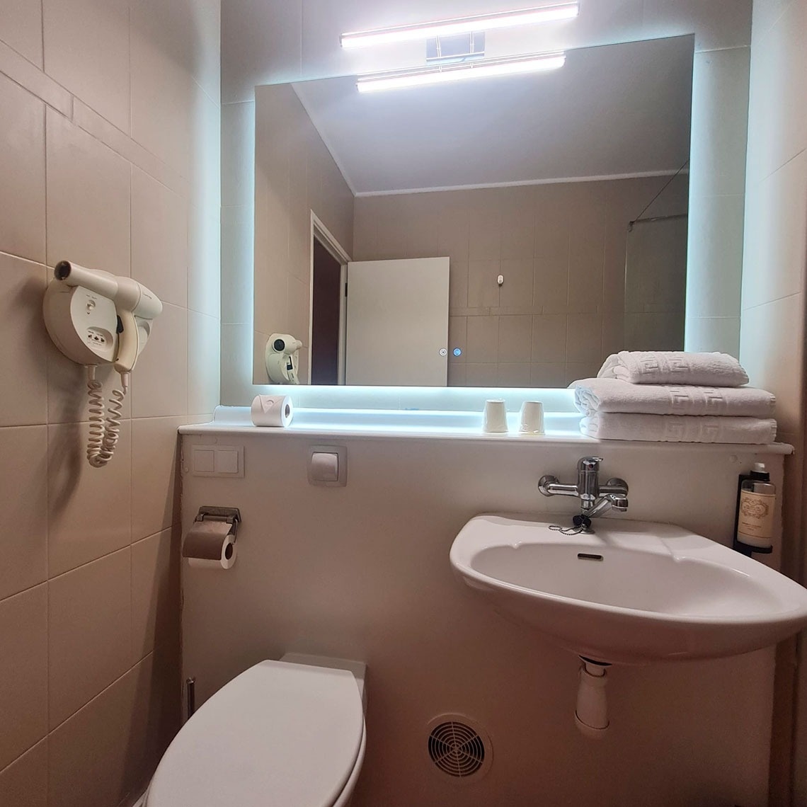 Flagworld Hotels