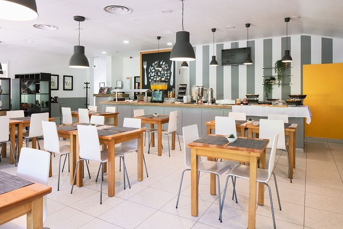Buffet de café da manhã no Campanile Setúbal | Website oficial